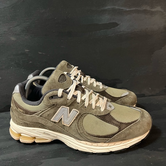 New Balance Other - New Balance 2002R Men’s Size 8.5 Dark Camo Green Brown Olive White Sneakers